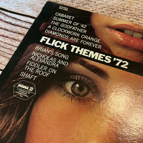Flick Themes ‘72 - Picture 2 of 6